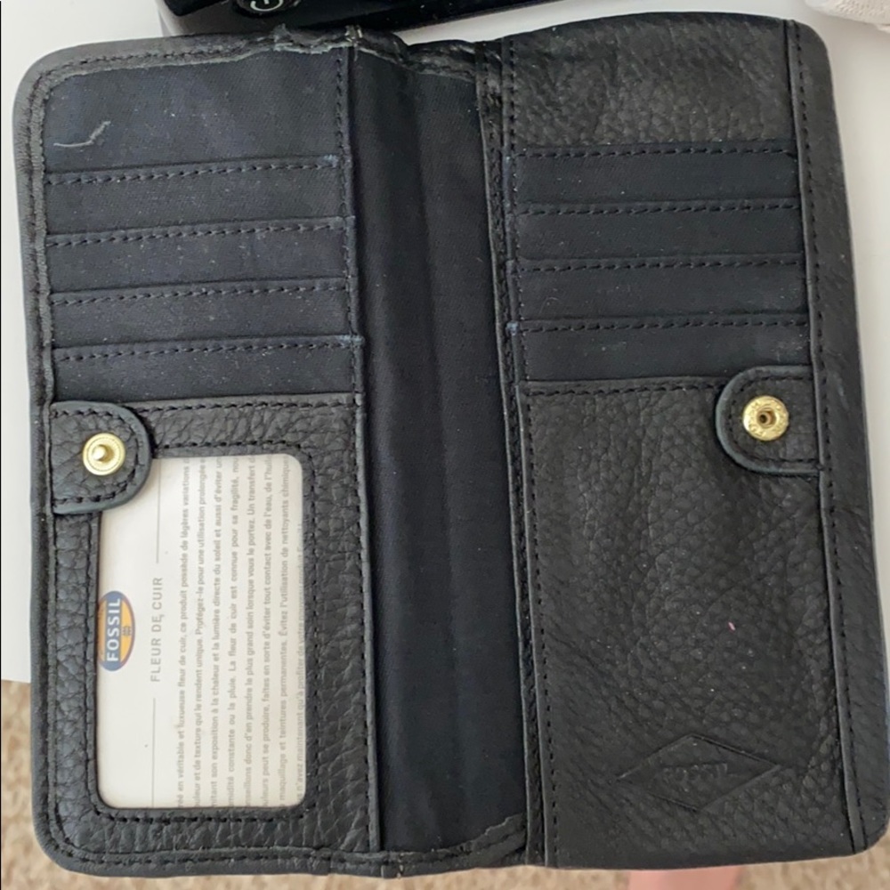 Black Leather/Leopard Print Fossil Wallet - image 4